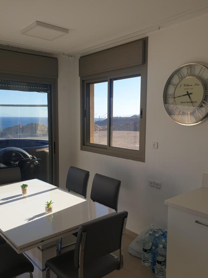Appartement Top-luxury Exclusive аpt With Jacuzzi In Front Of The Sea
