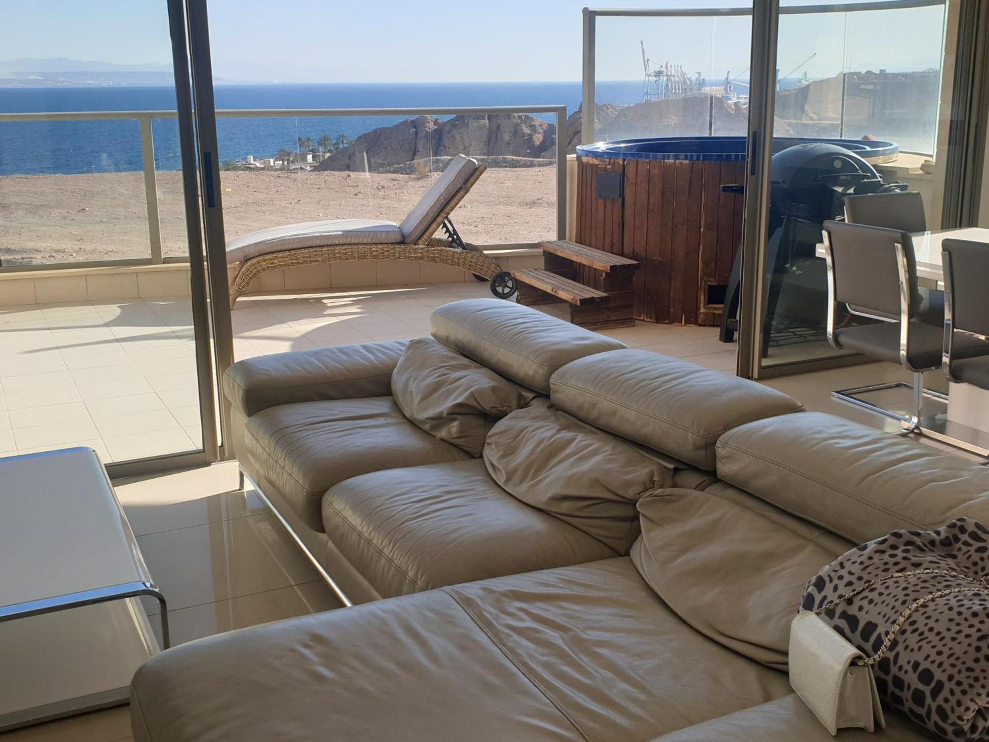 Appartement Top-luxury Exclusive аpt With Jacuzzi In Front Of The Sea *